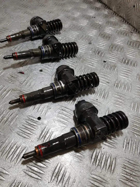 OEM 0414720215 038130073AG Pompe Lave-glace VW image 3