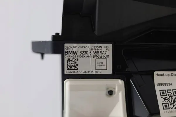 BMW Head-Up-näyttö OEM 5A589A7MWGK - Käytetty image 3