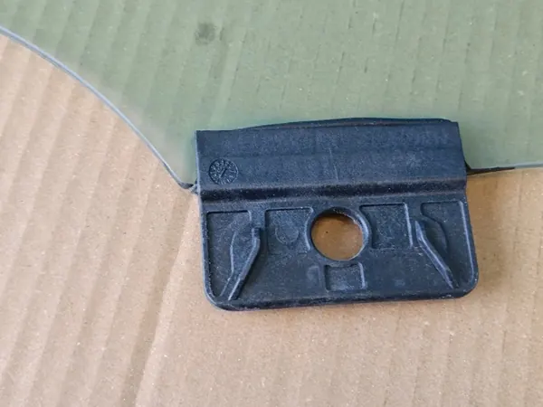 Audi Q5 II FY Frontlinke Türscheibe OEM 80A845021 image 8