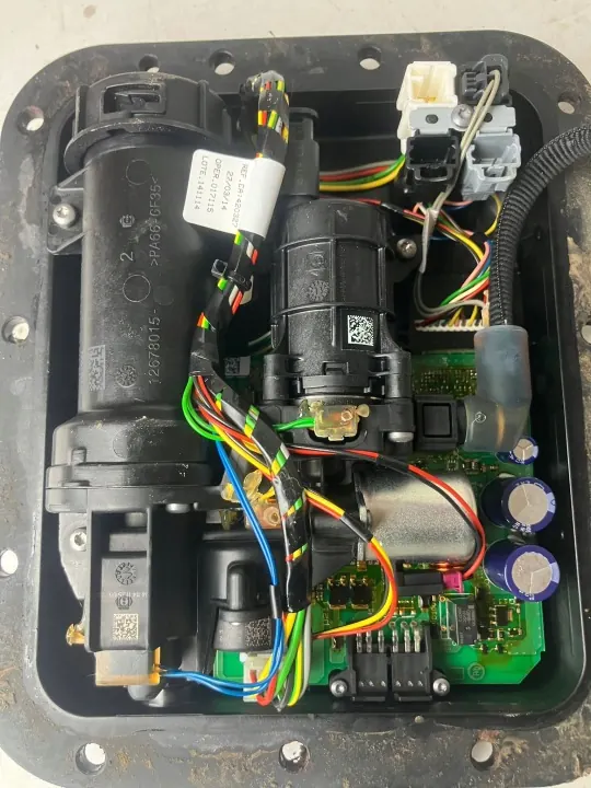 Pompe contrôleur AdBlue OEM 12678015/12678023 image 3