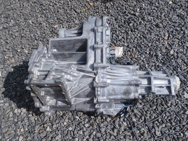 Reductor de caja OEM MITSUBISHI PAJERO SPORT II L200 image 9