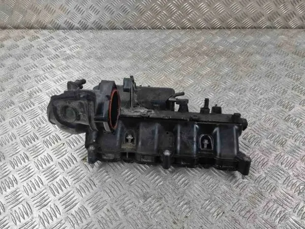 Insugningsgrenrör Mercedes-Benz GLC OEM A2740900037 image 2