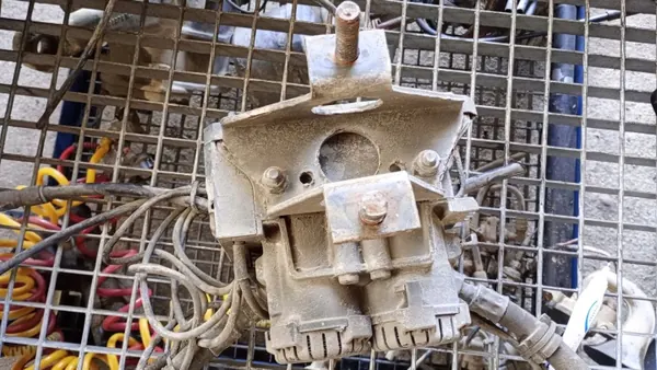 Modulateur Valve Frein Arrière Scania 1754940 Occasion image 4