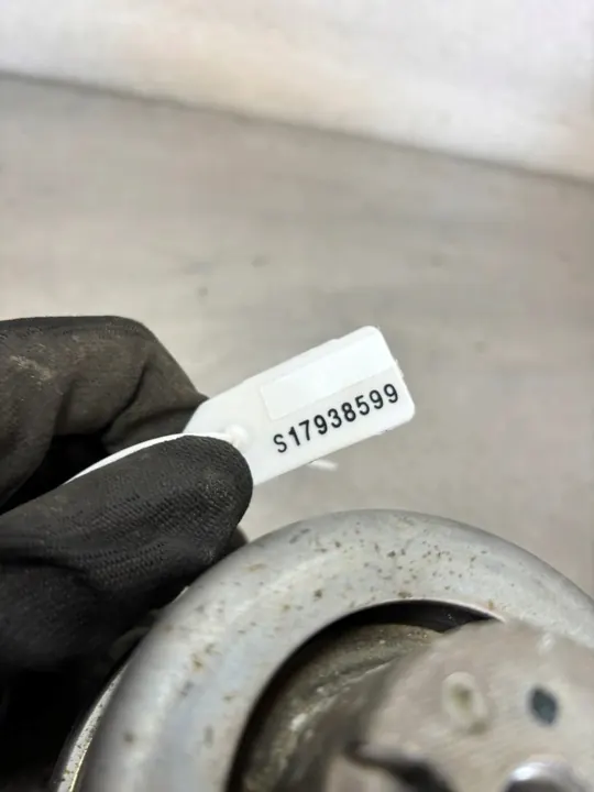 Moottorin kiinnike Volkswagen T6.1 7LA199256 image 5