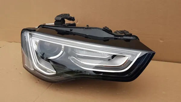 Faros delanteros derecho Audi A5 8T Lift Xenon LED 8T0941044C image 2