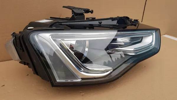 Faros delanteros derecho Audi A5 8T Lift Xenon LED 8T0941044C image 3