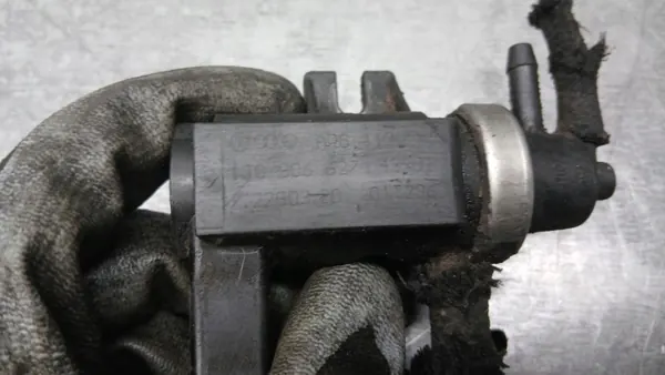 Válvula de vacío OEM 1J0906627 para VW Passat B5 1.9TDI image 6