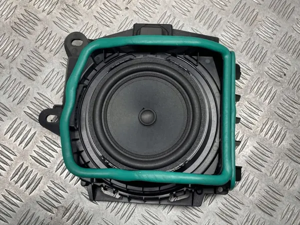 BMW OE 2622806 Rechter Subwoofer für 3er G20 image 5