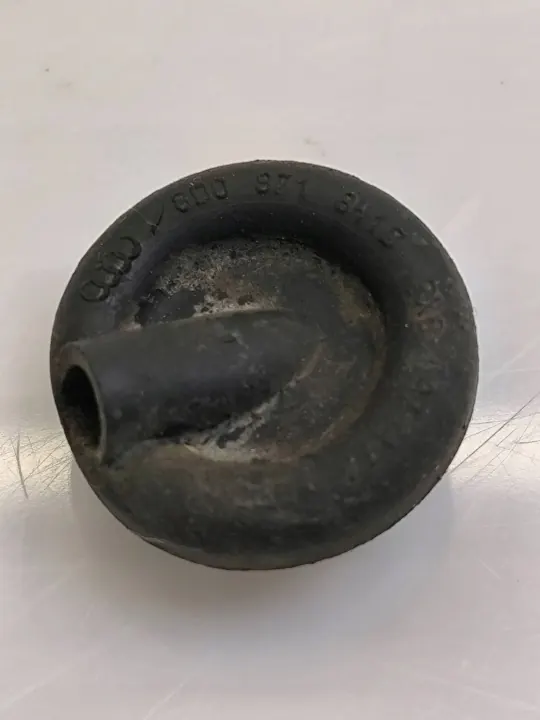 Tuyau lave-glace OEM 8D0971841 pour Volkswagen Passat B5 image 2
