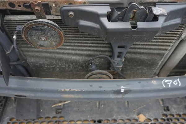 KIA CEED I SW Radiatore Anteriore Acqua AC Intercooler 1.6D OEM image 7