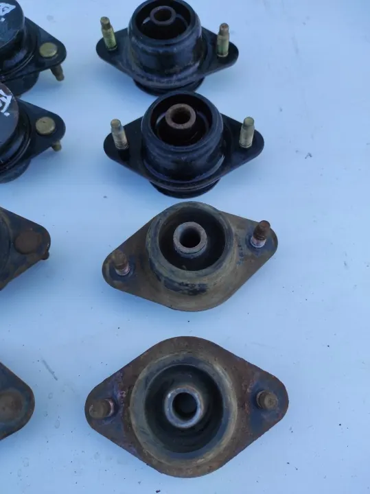 Carrosserie-ophangrubber OEM PA-RY-KI-NN-TN Nissan Titan I image 4