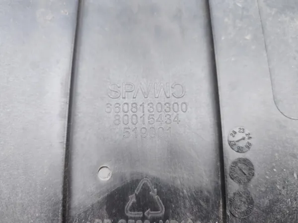 Polestar 4 etupuskurin kansi OEM 6608130300 image 7