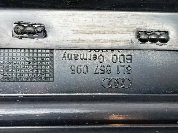 Luvete passageiro Audi A3 8L OEM 8L1857095 image 7