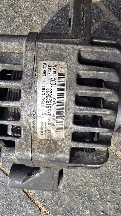 Lancia Delta III 1.6 JTDm Vaihtovirtageneraattori OE image 2