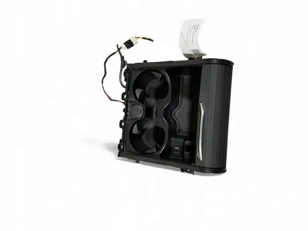 BMW X4 G02 Framre dryckeshållare OEM 5A010A9 image 9