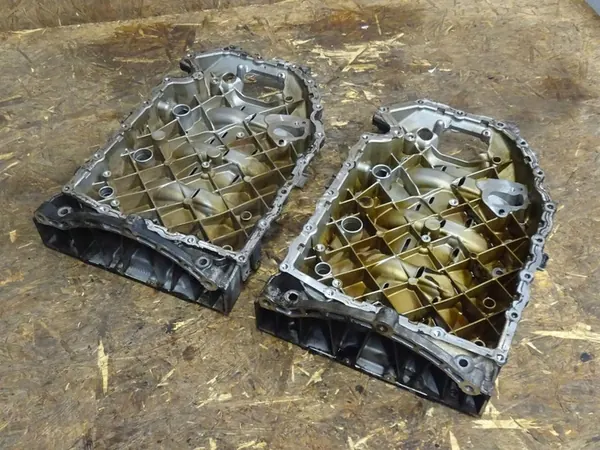 AUDI A3 8P GOLF VI GTI 2.0 TSI TFSI Oljesump 06J103603T image 6