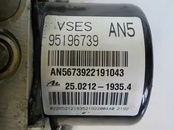 Pompe ABS Opel Antara OEM 95196739 AN5 Occasion image 5