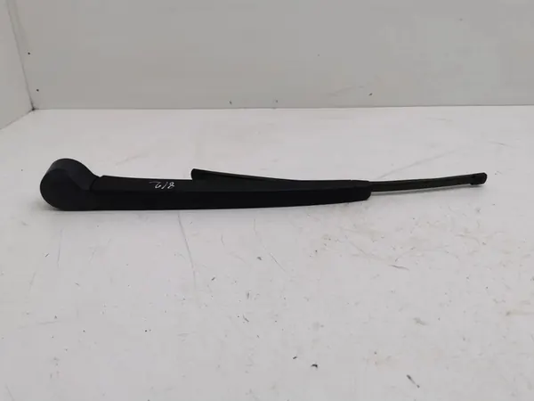 Volkswagen T-Roc 2018 Rear Wiper Arm OEM 5F3955707 image 5