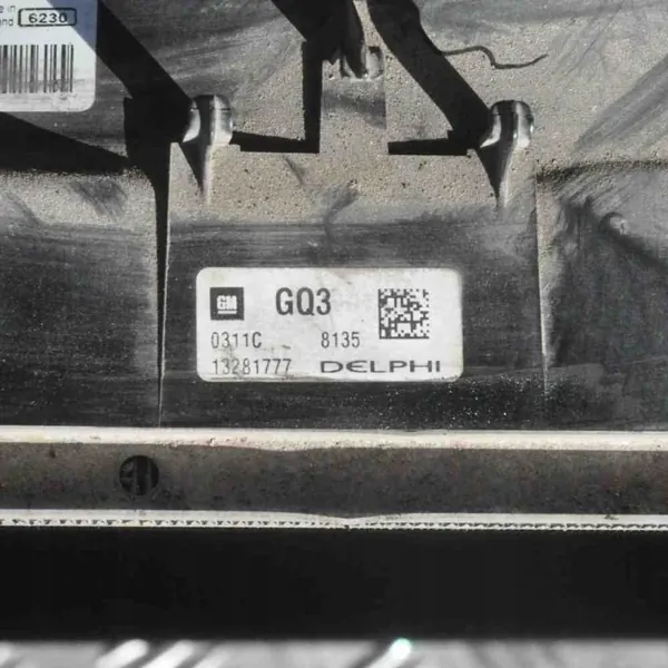 Pièces de refroidissement Opel Astra J Sports Tourer OEM 0130308403 image 8