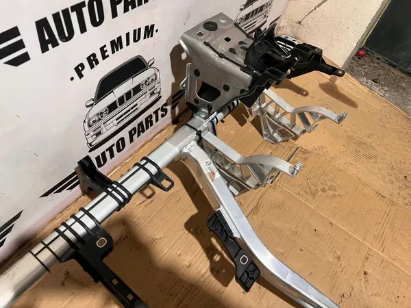 OEM A1766801055 Instrumentbräda Tvärbalk - Mercedes GLA image 3