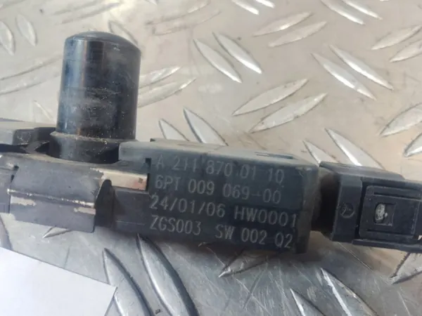 Sensor crepuscular Mercedes S W221 OEM A2118700110 image 3