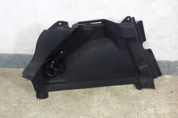 Renault Megane IV Linker Achter Kofferbakrand OEM 849512518R image 2
