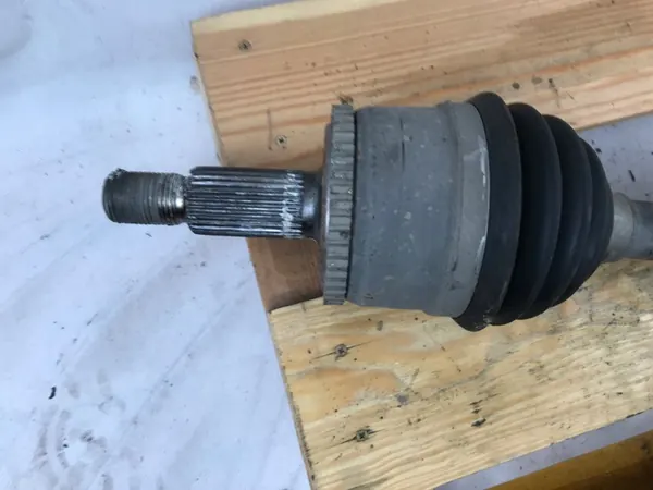 Joint de demi-arbre Land Rover Discovery 3 2.7 image 2