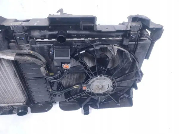 Radiateur OEM 459247 pour Citroen C5 III 2.0 HDI image 3