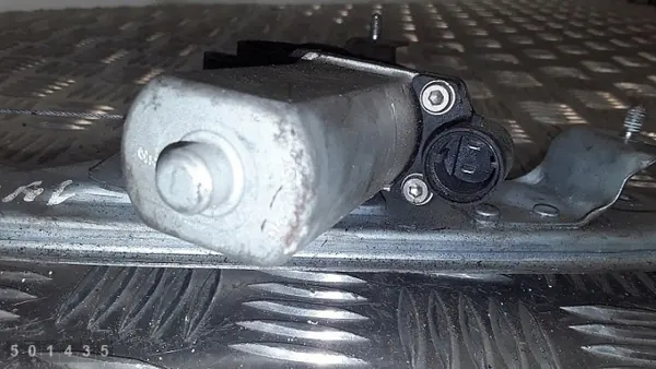 Dacia Duster Fensterheber OEM AM-501435 Gebraucht image 4