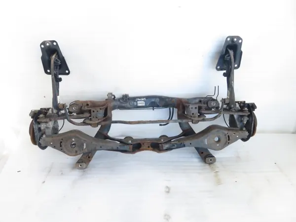 Brazo trasero VW Golf V OEM 5N0505235M image 6