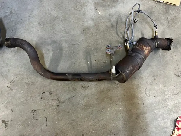 OEM 97011370501 Vänster avgasrör för Porsche Panamera image 2