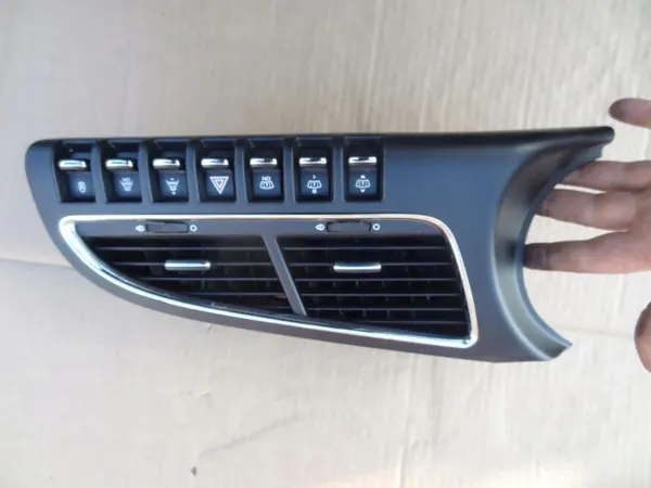 Peugeot 3008 I Mittel-Luftgitter OEM 96638425XT image 2