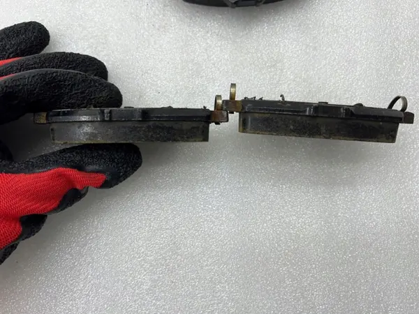 OEM 9819426180 Bromsbelägg set bak för Opel Mokka B image 10