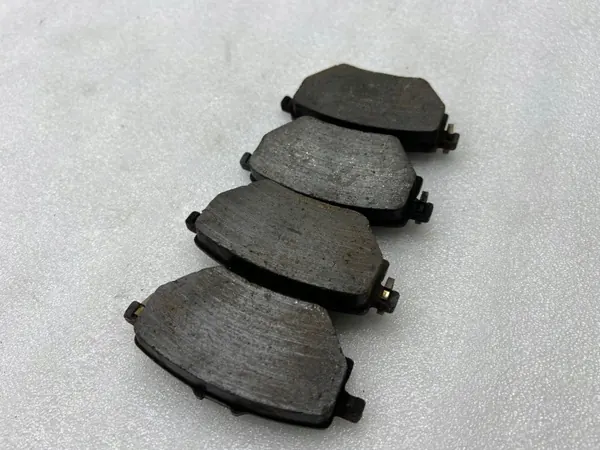 OEM 9819426180 Bromsbelägg set bak för Opel Mokka B image 6