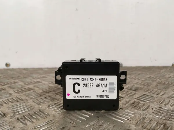 Infiniti Q50 Styrservo OEM FBZ7467 - Begagnad image 2