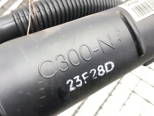 Pescoço de enchimento OEM LORK-1-1000016501 para SsangYong image 3