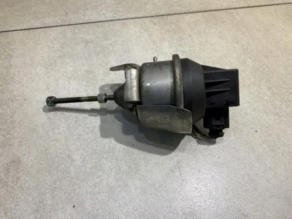 Actionneur Turbo OEM 792454 pour VW Golf VI 2.0 TDI image 4