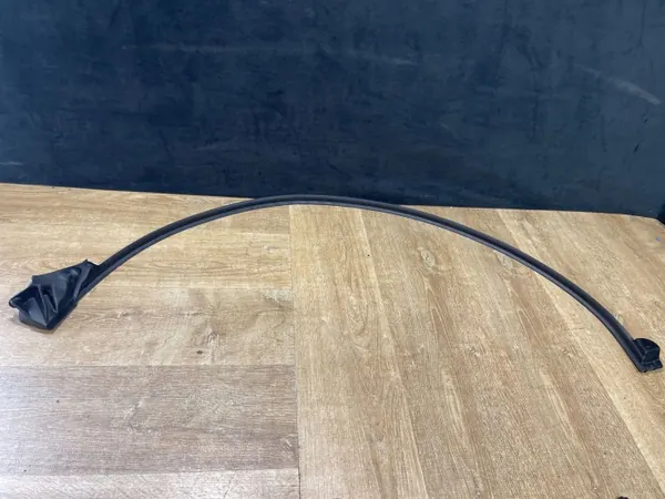 Junta de janela esquerda Jaguar F-Pace OEM HK8320519A image 2