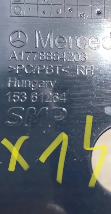 Guia de Para-choque Dianteiro Direito Mercedes Classe A W177 A1778854203 image 4