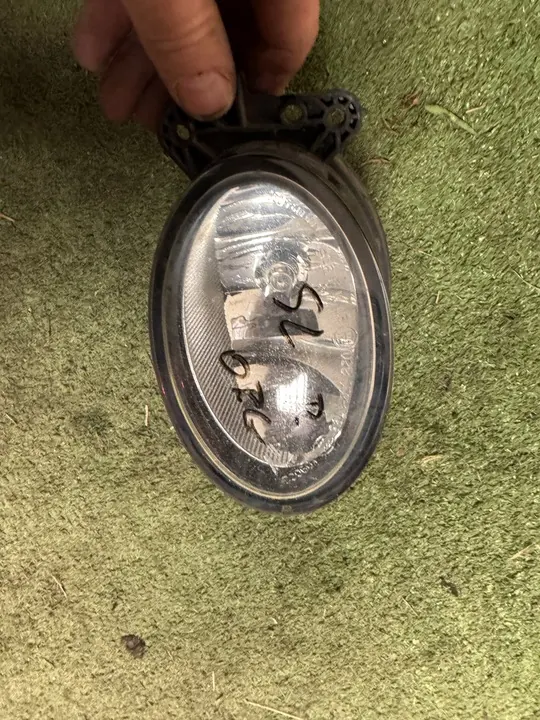 Farol de neblina halógeno direito Mercedes SL R230 image 2