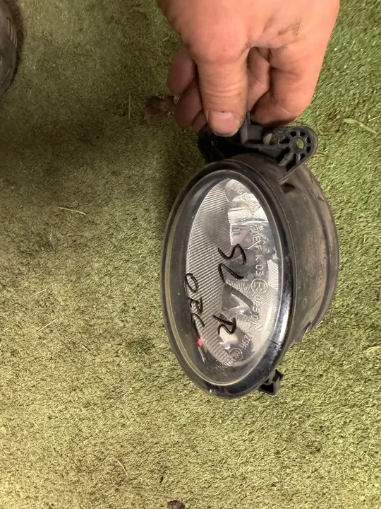 Farol de neblina halógeno direito Mercedes SL R230 image 3