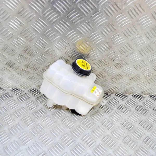 Depósito de expansión Jaguar I-PACE (X590) J9D38D158AD image 2