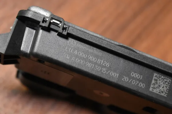 Módulo da Bomba de Combustível Mercedes-Benz - OEM image 3