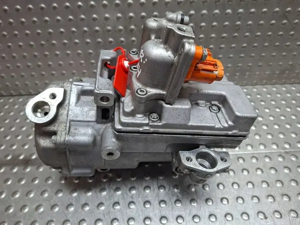 Compressore Aria Condizionata Renault Twingo III 926000134R image 6