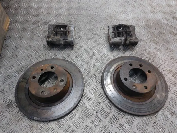 Disques & Étriers Frein Avant OEM TARCZE HAMULCOWE image 2