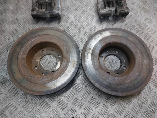 Disques & Étriers Frein Avant OEM TARCZE HAMULCOWE image 3