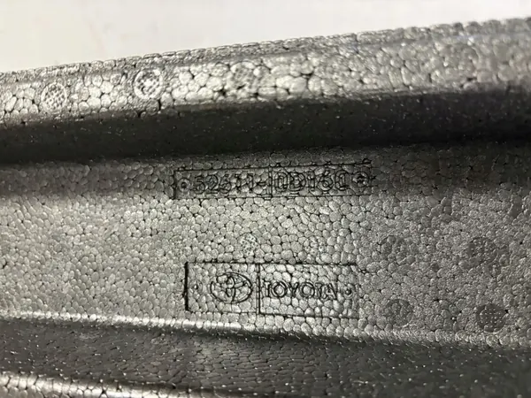 Absorbeur OEM 52611-0D160 Pare-chocs Avant Toyota Yaris Cross image 6