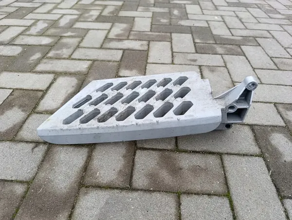 Volvo OE 82859306 marchepied d'entrée image 1