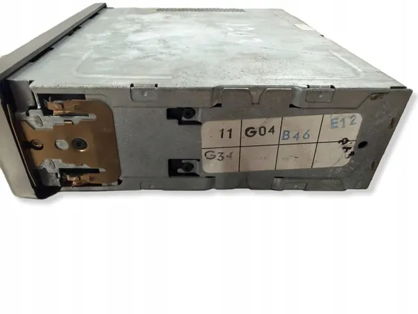 OEM D35576 Cambiador CD/DVD Delantero Audi A6 S6 C5 image 7