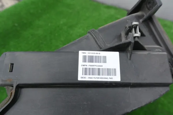 Tesla Matosuodatin Kotelo OEM 1006384-00-C image 7